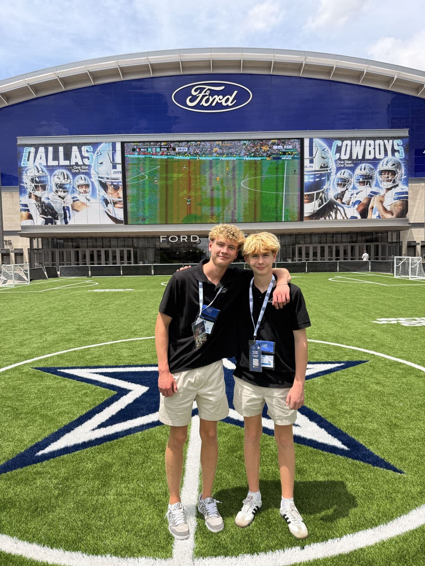 Brady and Parker on the star at the Ford Center in Frisco